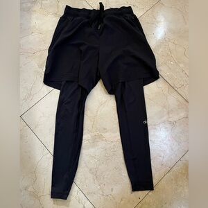ALO Yoga Black Men Shorts with Leggings